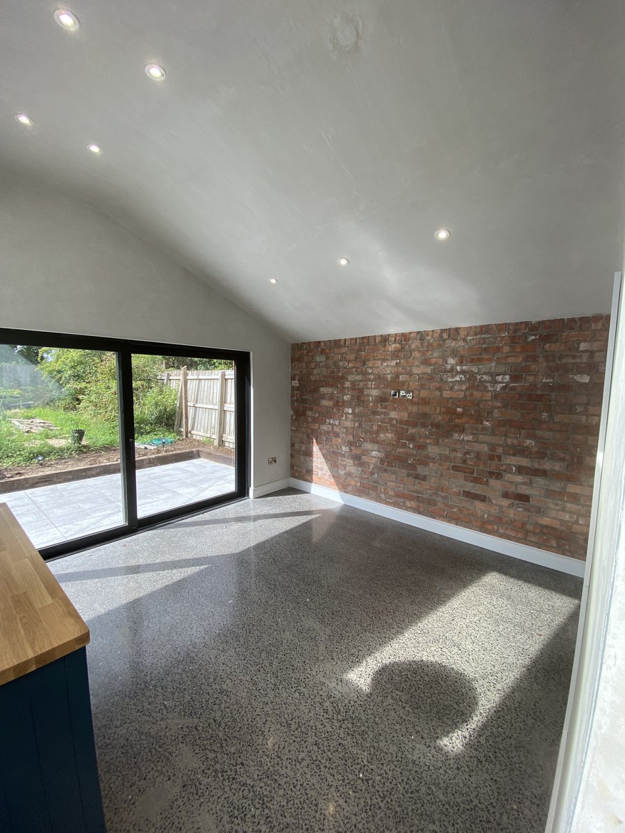 robinhillconstr's tweet photo. 2 of 3

The project was a rear end ground floor extension and renovation of a semi detached dwelling house in south Belfast. https://t.co/gmAkiPn96c