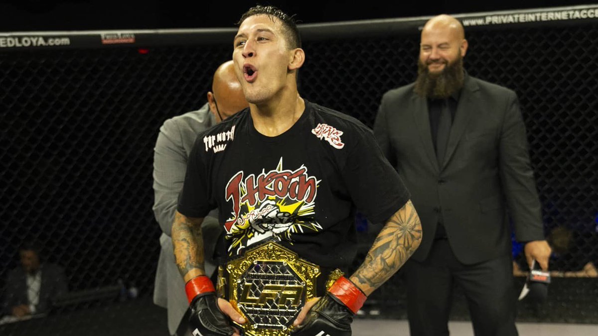 FightHQTV's tweet photo. #LFA84 RESULTS
@JTrain_1991 TKO Jake Childers at 0:45 R4
Maycon Mendonca SUB Kassius Kayne (triangle) at 2:16 R2
@bostonboomboom DQ Shawn West (illegal knee) at 0:53 R2
@MmaBruno SD Kamuela Kirk 29-28 28-29 29-28
#MMA #MMATwitter https://t.co/0gRmgSJtC9
