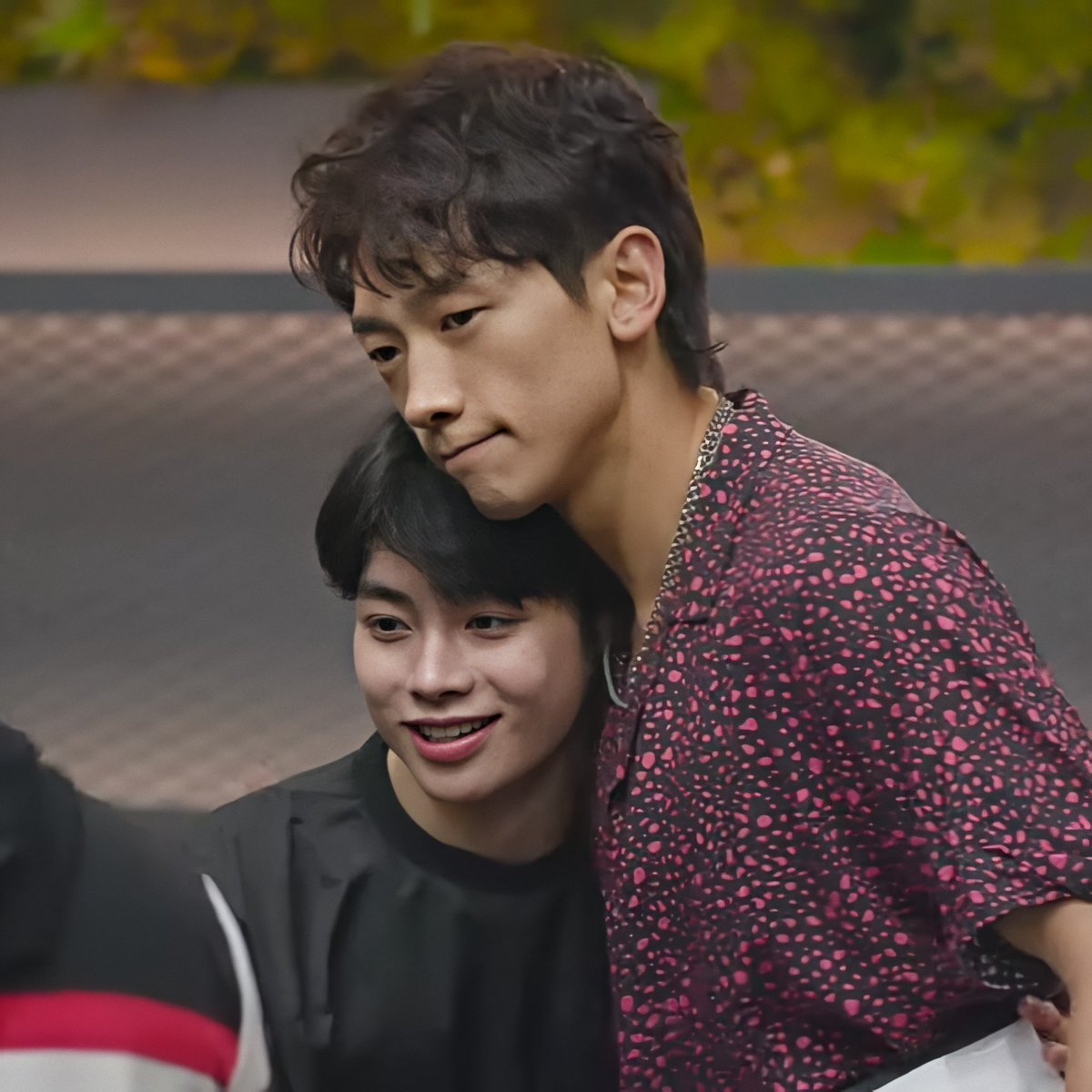 HUBI_EDIT1403's tweet image. after ep3 there 100,000+ tweets using #ILAND_EP3 but none of those talking about hanbin... i feel  hopeless for him to debut, he mostly has no screen time no attention, but no one care ...​😔💔
#HANBIN_ILAND​#HANBIN_ILAND_FIGHTING #ILAND #I_LAND #ILAND_HANBIN_FIGHTING