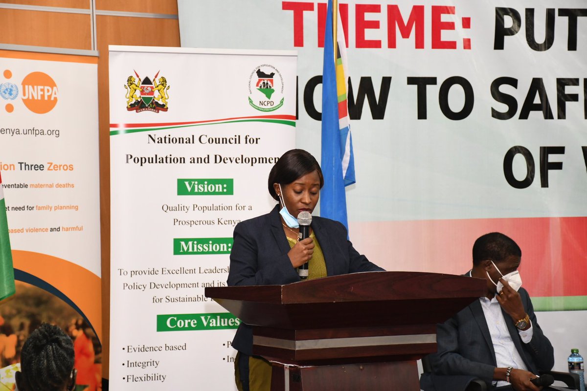 UNFPAKen's tweet photo. " In 🇰🇪 teen pregnancy is rampant and is linked to harmful practices against women and girls such as FGM and early child Marriages... we need to engage the youth to get innovative ways to curb this new vice" CAS  @MaureenMbaka1 @MoICTKenya https://t.co/bvbvEO5ucd