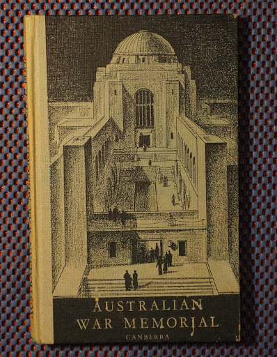 The 1941 - 60 guidebook came with a couple of different cover designs and multiple colours. Red, Blue, Green, Yellow. Some had text on the binding, my green one doesn't. 2/n