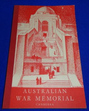 The 1941 - 60 guidebook came with a couple of different cover designs and multiple colours. Red, Blue, Green, Yellow. Some had text on the binding, my green one doesn't. 2/n