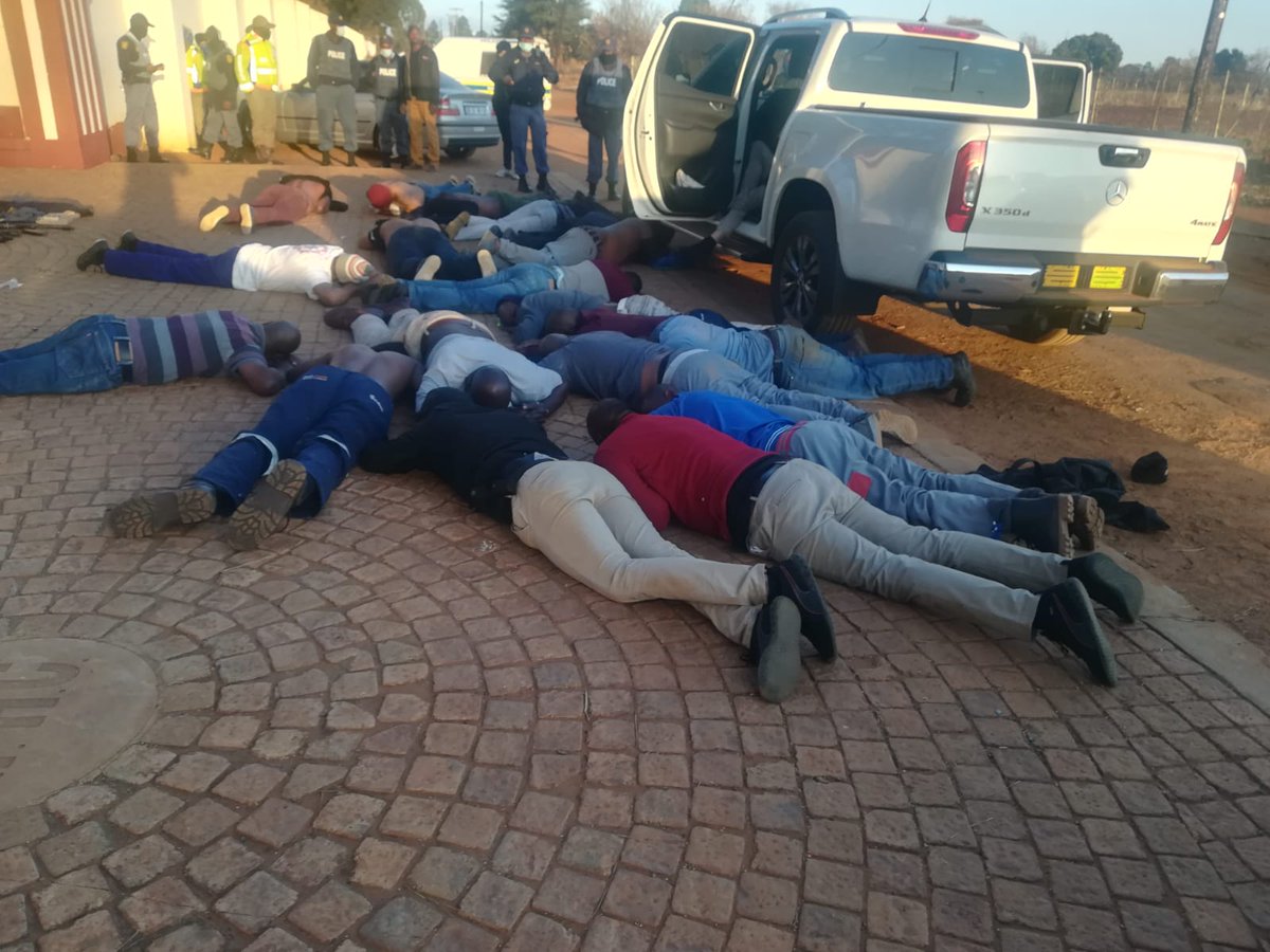 SAPoliceService's tweet photo. #sapsGP Early hours this morning #SAPS was alerted to a hostage situation &amp; shooting @ International Pentcost Holiness Church, Zuurbekom, 30 suspects arrested &amp; seized more than 25 firearms. 5 fatalities are confirmed. The scene is still active with SAPS Hostage Negotiators. TM https://t.co/5sMjYkYFjg