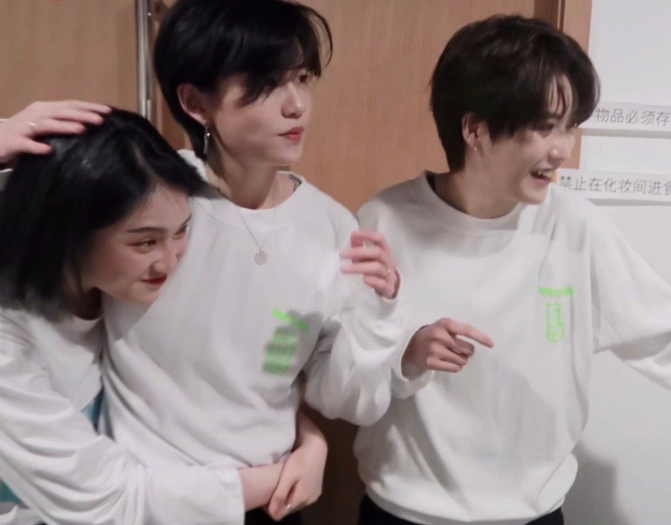 they're so cute🥺