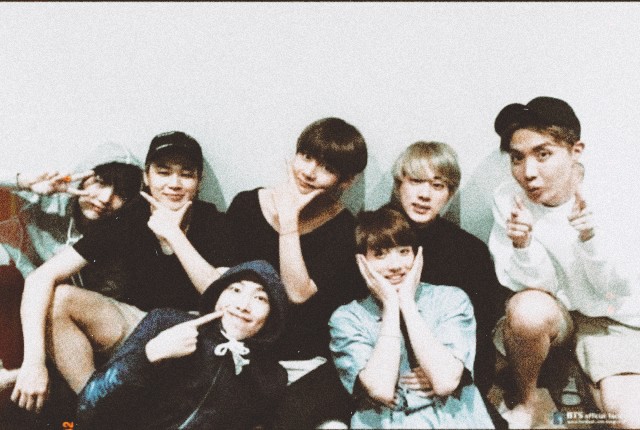 this looks so old bsbdhdbd,, Jinkook