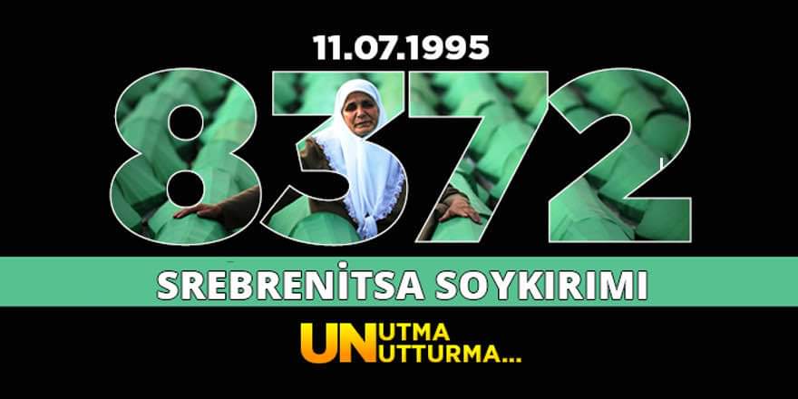 En az 8372 Bosnak kardeşimizin katledildiği Srebrenitsa soykırımını unutma unutturma!
#Srebrenica 
#11Temmuz1995