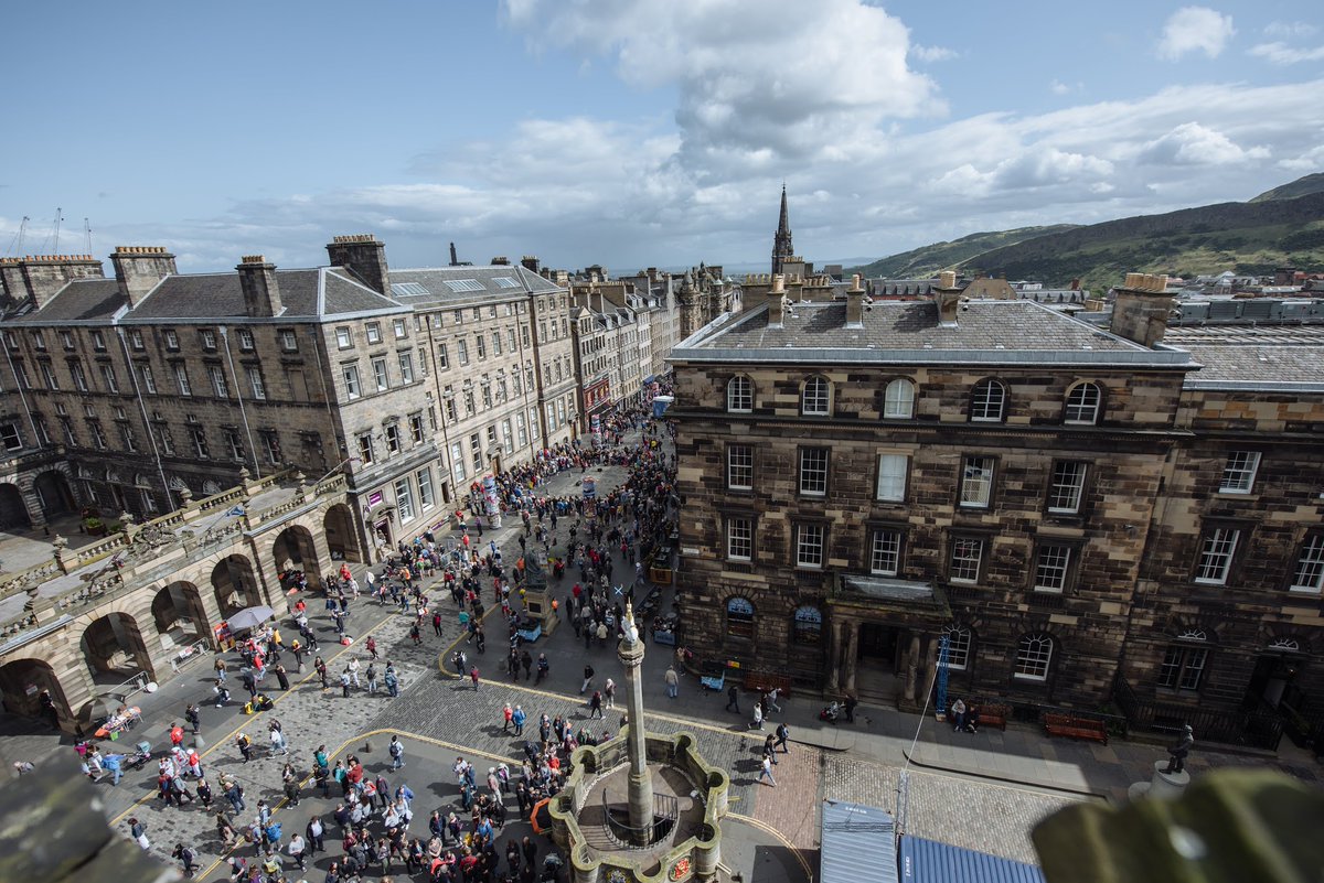 The first ever Fringe took place in Edinburgh 73 years ago. Today we mark #WorldFringeDay alongside over 200 Fringe festivals across the globe. 1/5