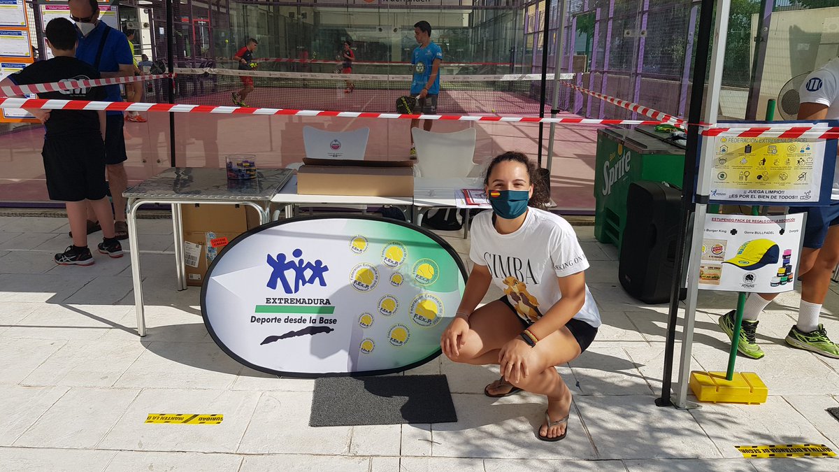 Retomamos la competición de menores en Villanueva de la Serena. La gran <a href="/lorerufoo03/">Lorena Rufo</a> participa en la prueba antes de viajar al #WPTVuelveAMadridOpen @DXTextremadura <a href="/FJyD/">Fundación Jóvenes y Deporte 🅵🅹🆈🅳 💚🤍🖤</a>