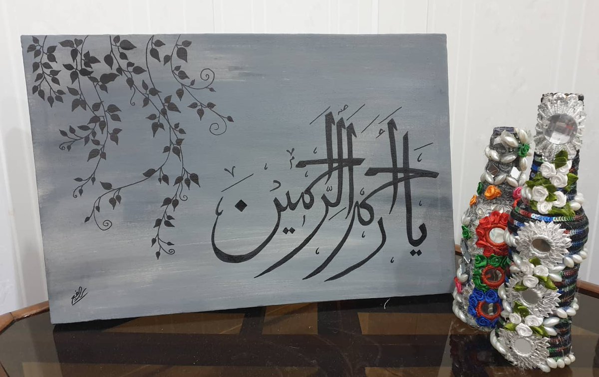 RafiaAbdulmanan's tweet photo. ALLAH is the greatest 🥰
Canvas size= 12/18 inches
DM for order
#calligraphy #calligraphyallah #naqshart #allahisgreat #artistic #colourmerge #blackbackground #greybacksplash #greybackground #acrylicpainting #watercolorpainting #watercolor #brushstrokes #leave #naturebeauty https://t.co/I4n57UJ0We