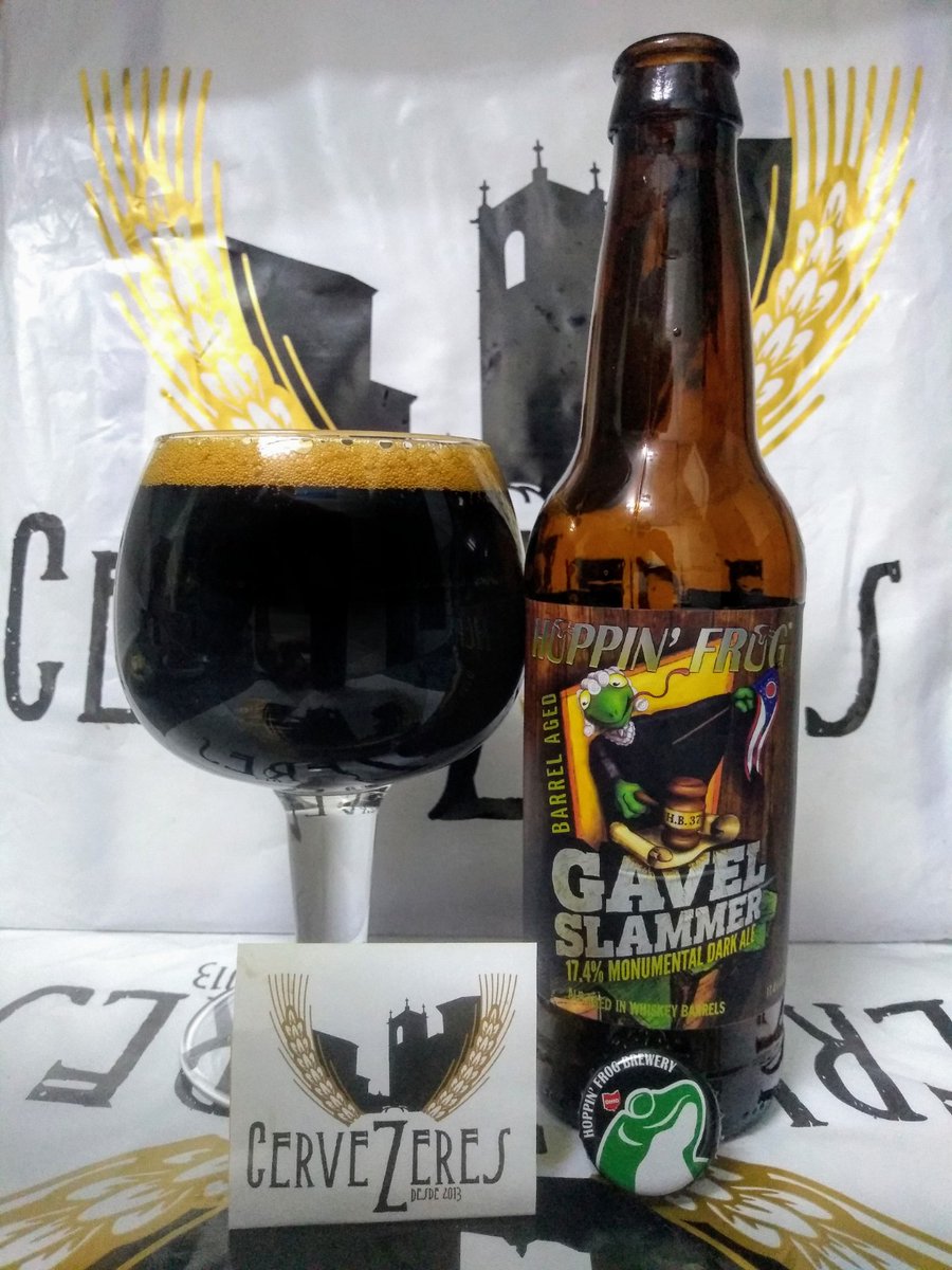 CerveZeres's tweet image. @CerveZeres #novedad #EstadosUnidos  #hoppinfrog #brewery #cerveza GAVEL SLAMMER Monumental Dark Ale #whisky barrelaged 17.4% Aroma-sabor dulce a maltas tostadas, chocolate, pasas, higos, dátiles, frutas, regaliz, cacao, vainilla, madera, caramelo y licor. 😋😋😋😋😋😋😋😋😋😋😋