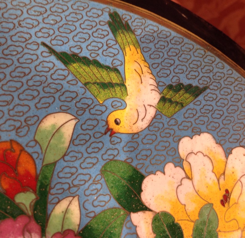 eversleybarn's tweet photo. #japanesegardenseat #japanesecloisonnetable #japanesefurniture #vintagesidetable #vintagegardenseat #decorativeantiques #sidetables #gardenseats #judsmithantiques #eversleybarnantiques
https://t.co/Tu9ZUsQLKA https://t.co/2YLIJoPwav