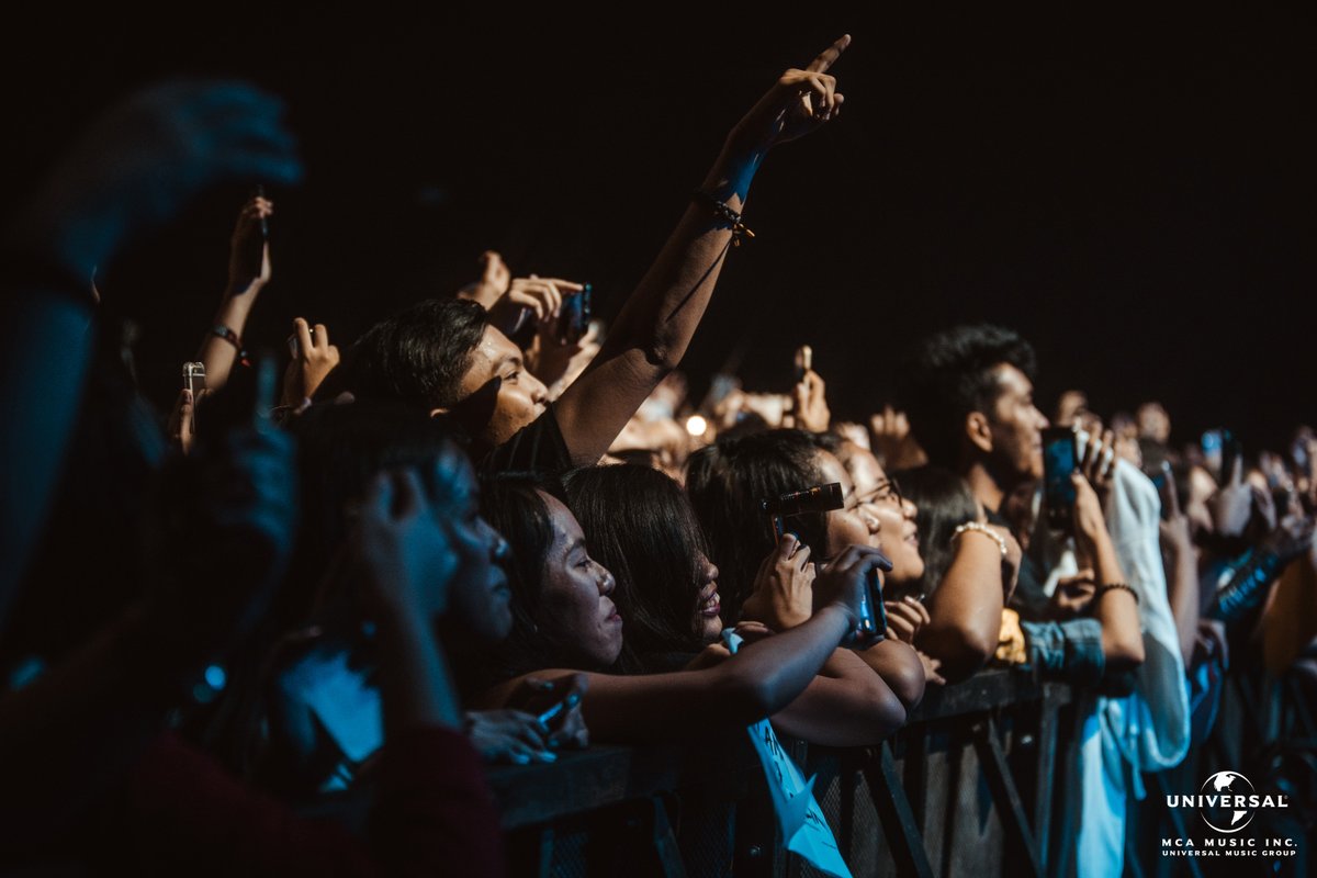 Hello Filo 5SOS Fam, 💓💯✨👆 Happy #1Year5SOSJustWokeUpinMNL