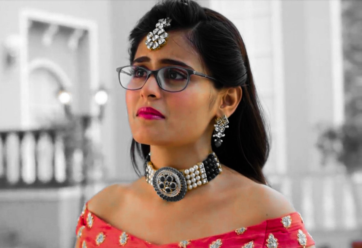 Mishti is a fighter! Her POVs are very thoughtful... She never let society from stopping her to speak up... #YehRishteyHainPyaarKe  #RheaSharma