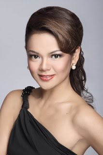 2003, mahkota Puteri Indonesia lagi-lagi balik ke Jakarta hahaha. Bisa dibilang Provinsi DKI Jakarta ini memang penghasil pemenang terbanyak sepanjang sejarah Puteri Indonesia. And it goes to, Dian Krishna dari DKI Jakarta 2. Dan pemenang edisi kali ini juga gak dikirim ke MU ya