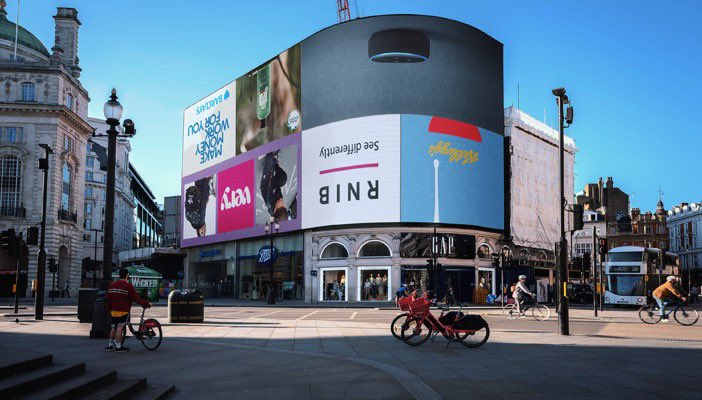 To shine a light about some of the issues that social distancing has bought for people with sight loss, @RNIB have turned the Piccadilly lights upside down. #WorldUpsideDown