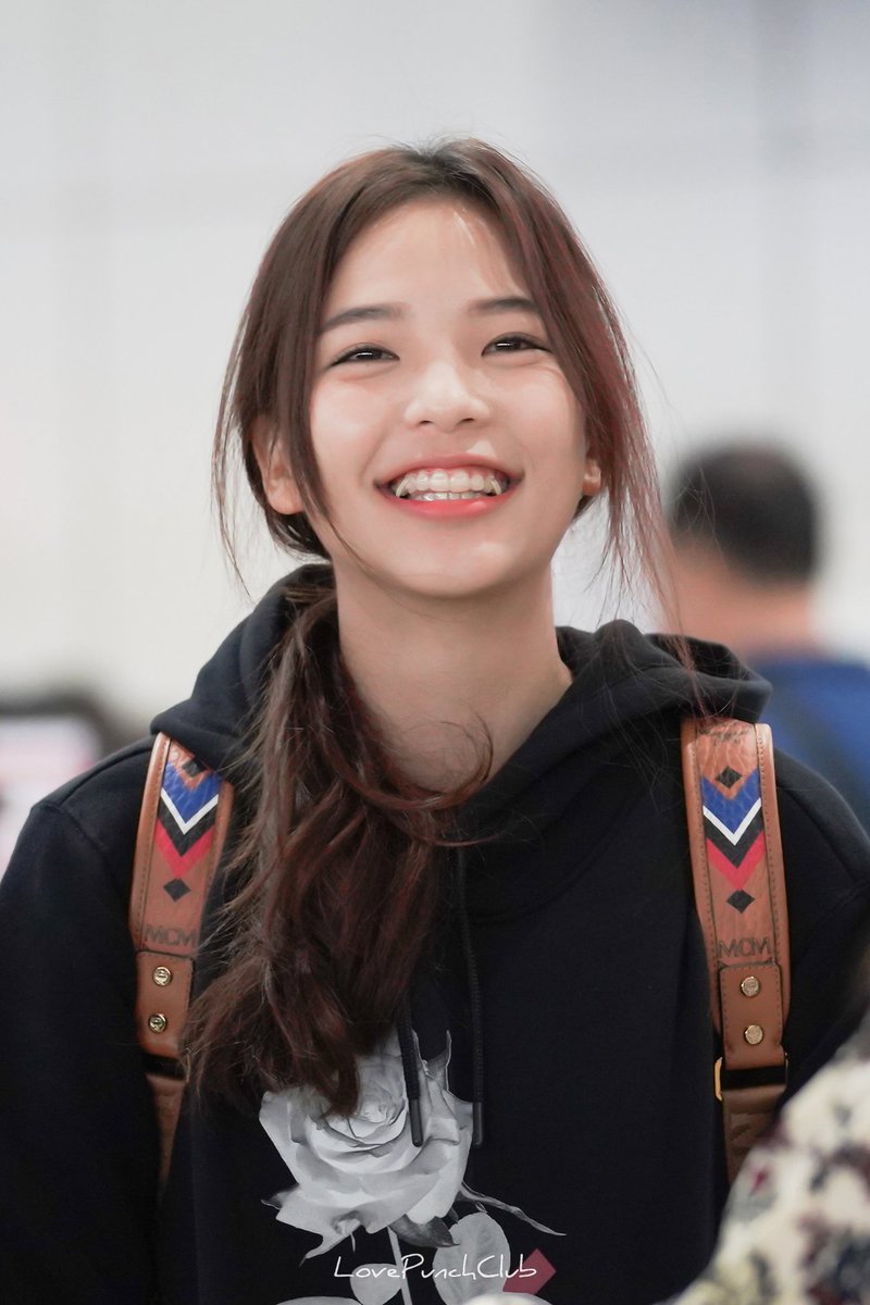 tangtangstp's tweet image. น้องน่ะ แวะมาทยอยอัดให้ตอนพักกอง ทั้งๆที่ความจริงเอาเวลาพักกองไปพักก็ได้ เพราะถ่ายน่าจะหนักหน่วง แต่ก็ยังเลือกมาทยอยอัดให้แฟนคลับ เห้อ ขี้เห่อ อยากเร่นนกะฟค.เอ้ยยย น่ารักเนอะ แสนดีจัง แต่รอได้นะ พวกเรารอได้ รู้ใช่ไหมไอ้ต้าวเด่กกกกก #OrnBNK48 #MoveORN