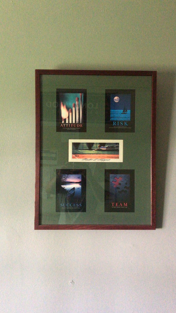 JMedinaAlvarez's tweet photo. Thank you to my mentor and close friend @thearchitectKLR for this great motivational piece that will be displayed in my office as a sing that passion will always prevail! #tangoandcash https://t.co/faNBkvZcyh