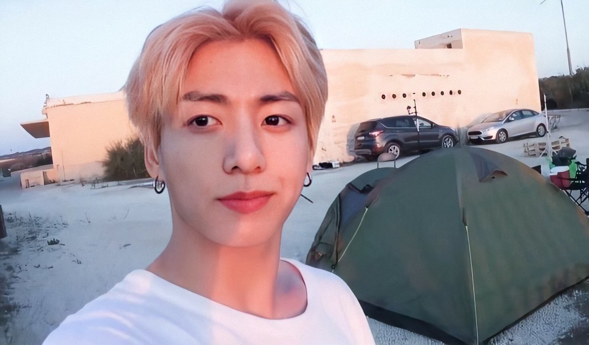 jungkook pics tweet media