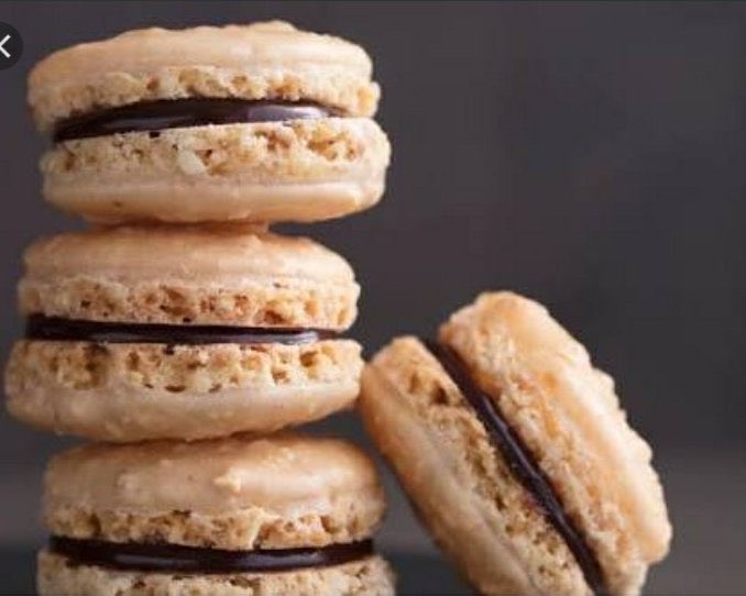 jensen ackles as macarons: a thread