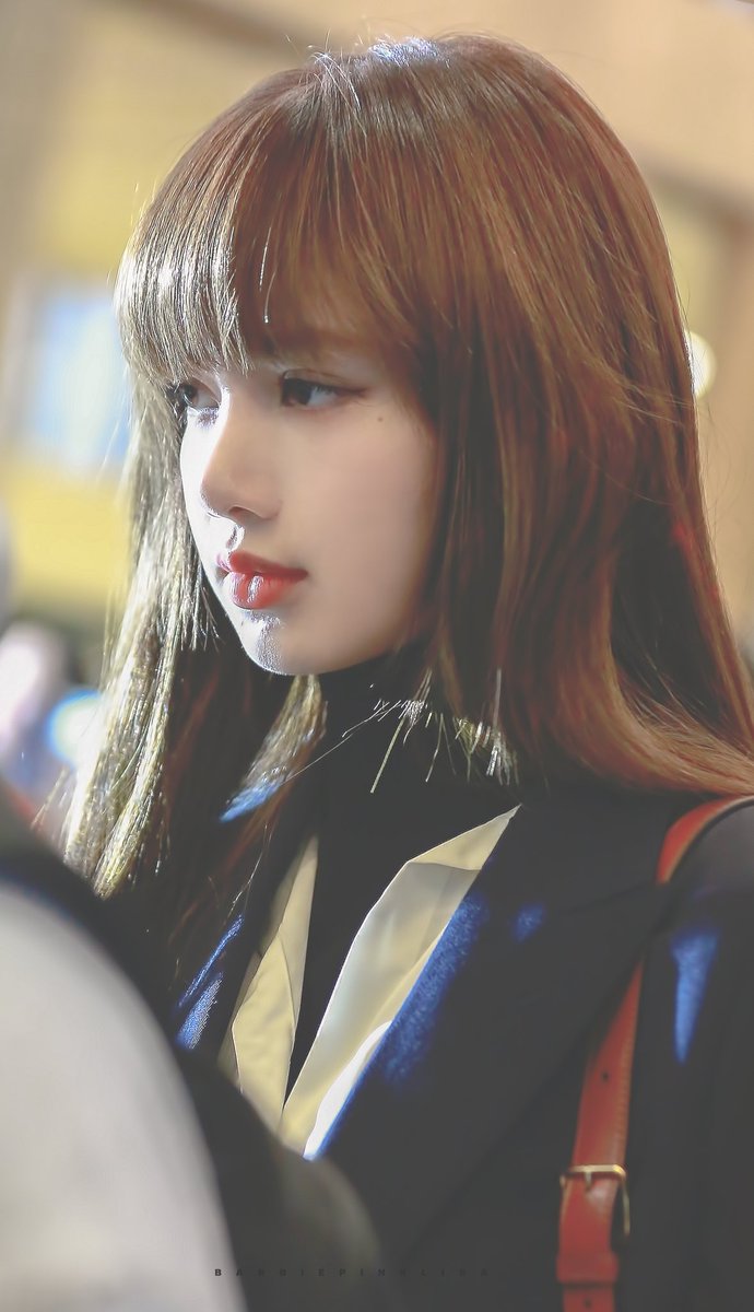 When you come around 
I'm lost in my mind 
#HowYouLikeThat 
#리사  #LISA