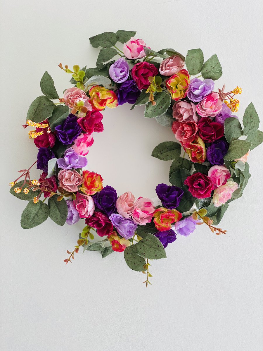 Hand Made Saturday - how i relax and unwind from a busy week at work 💖 @rchtmaternity <a href="/RCHTCE/">Kate Shields</a> so important to do what you enjoy and recharge your mind 🥰 positive minds make us more productive in the jobs we love 💓