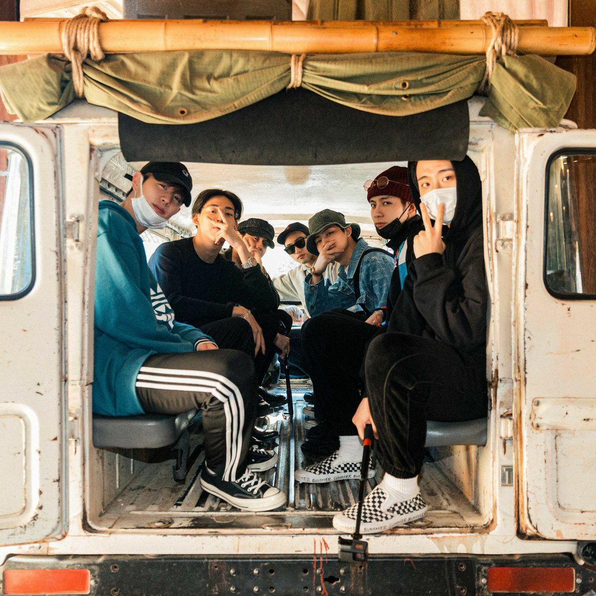  Gₒₜ₇ ₐₛ ᵧₒᵤᵣ ᵦₒᵧ𝒻ᵣᵢₑₙ𝒹, ₐ ₜₕᵣₑₐ𝒹 #GOT7    @GOT7Official