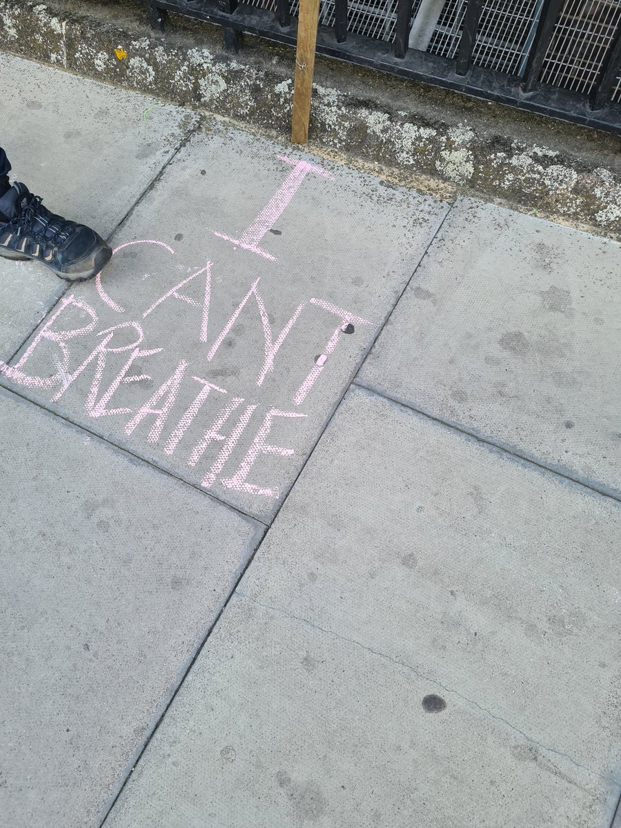 MissPaulaGreen's tweet photo. @AntiRacismDay #StandUpToRacism #SayNoToRacism #NoRacismNoFacism #NoJusticeNoPeace #BanTasers #BeautifulResistance https://t.co/I3YDkzYwMj