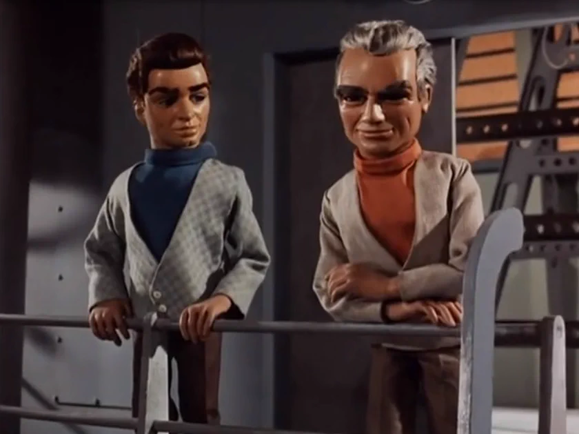 @hanamaron サンダーバードだと国際救助隊の秘密が漏れないようにバラバラの会社に少しずつ注文する、という話がありましたね(第10話『ニューヨークの恐怖』で、2号が国籍不明機と思われて撃墜されかけたとき) 