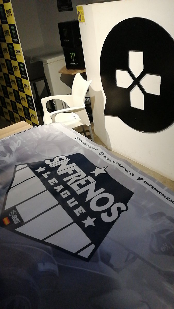 <a href="/OhMyGameVLC/">Oh My Game! Valencia</a> en el canal de @Sinfrenosleague en un par de horitas 😘😘