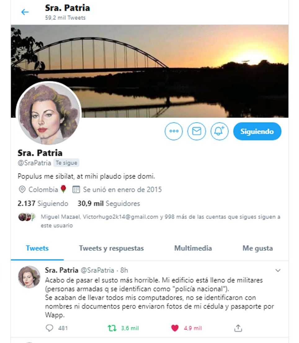 JNeiraN's tweet photo. #QueAparezcaSraPatria. @IvanDuque, anoche miembros de seguridad de su dictadura entró al domicilio de @SraPatria, se llevó elementos de comunicación y sistemas;Desde esa hora @SraPatria está desaparecida @DIJINPolicia @PoliciaColombia @COL_EJERCITO @FuerzasMilCol @CarlosHolmesTru https://t.co/VQWpyNm71C