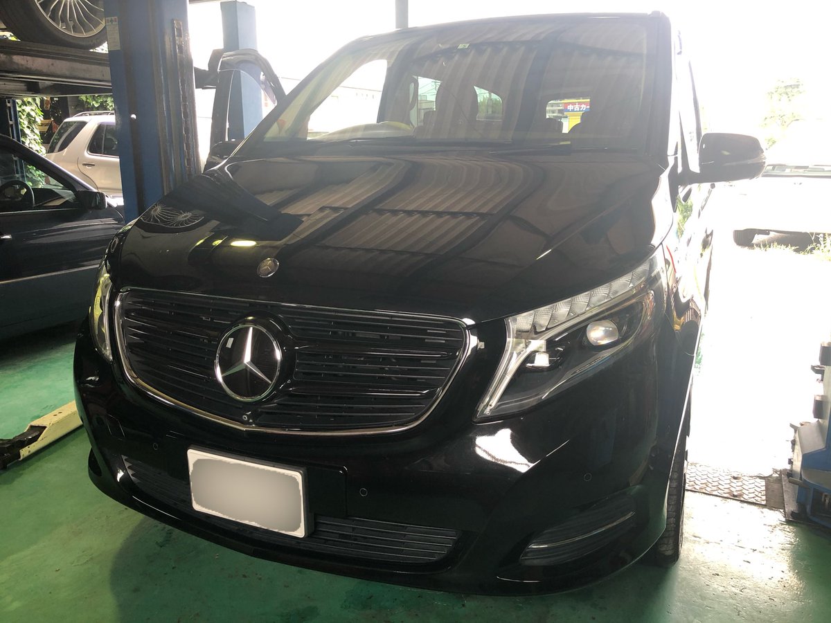 BENZ_THREEPOINT's tweet photo. 今日のガレージ
人気です！ブースタープロ💡
W247のBクラス、W447のVクラスにも！メルセデス・ベンツに限らず、対応車種豊富です🙂
お問い合わせ待ってます！
#スリーポイント #ベンツパーツ #ベンツ #パーツ  #benz #ベンツ専門店 #今日のガレージ #ブースタープロ #サブコン #dtesystems https://t.co/xiWYfc9u3g