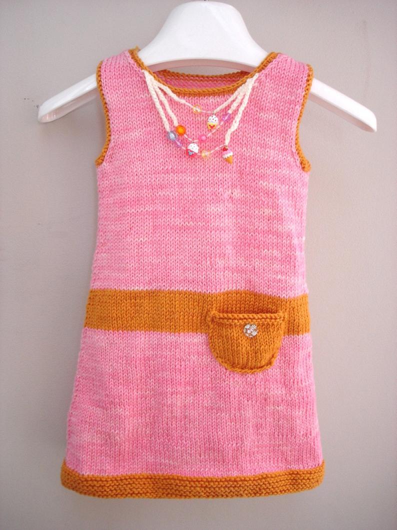 knithacker's tweet photo. Designer Spotlight: Modern Knitwear Designs From Vanessa Cayton of The Knitting Niche: ๐ https://t.co/fxKT6pi6kI #knit #knitting #handmade #diy #knitpatterns https://t.co/Jf0BrxTSSl