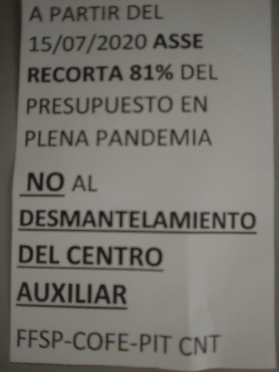 LemaCelina's tweet photo. Ahorrando en Salud Pública 
Los calefactores se prenden a las 7 y se apagan 19 hs, los fines de semana sin calefacción 
Se venís al Centro Auxiliar  de @ASSEcomunica Santa Lucía a Emergencia hacelo abrigado, lo mismo guardias de seguridad o limpieza, plena pandemia y frío https://t.co/bgQXasFCez