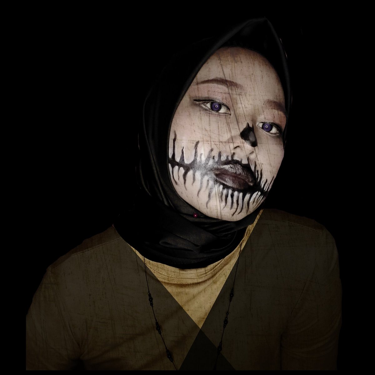 ais_silvi's tweet photo. Akhi, tipe istri idaman kamu seperti apa?
#dindahauw #day1dindareyhalal #art #makeupart #artmakeup #makeuphoror #makeupartist #makeupartist #makeup #MakeupTwitter #makeupchallenge #makeupaddict #makeuptutorial #makeuplover #makeupkarakter #makeuplooks https://t.co/gMS7jhctaA