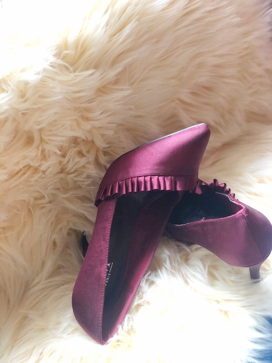 declutter_ng's tweet photo. Item Description: Shoes

Size: 39

selling at: 5,000

Condition: Brand new

Location: Lekki, Lagos.

_________
Please send a DM if you want to order this item.

#DeclutterNG https://t.co/a23DfPaxMB