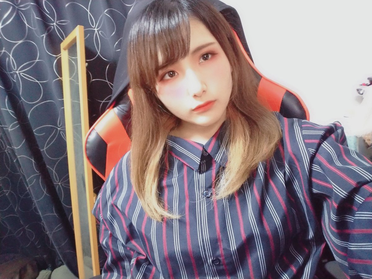 017 Reina セルフで5 10cm髪切った