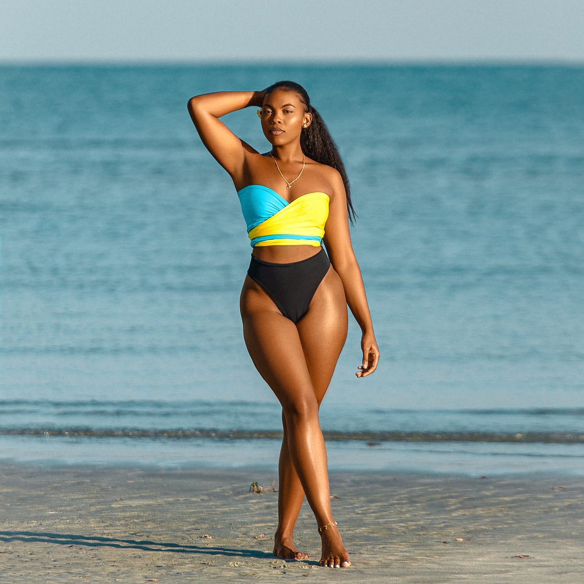 AddictionXCo's tweet photo. Our Bahamas Thongkini top can be tied multiple ways ๐๐พ #AddictionCo
https://t.co/zcgv29ycwR https://t.co/3t6ggDpqiY