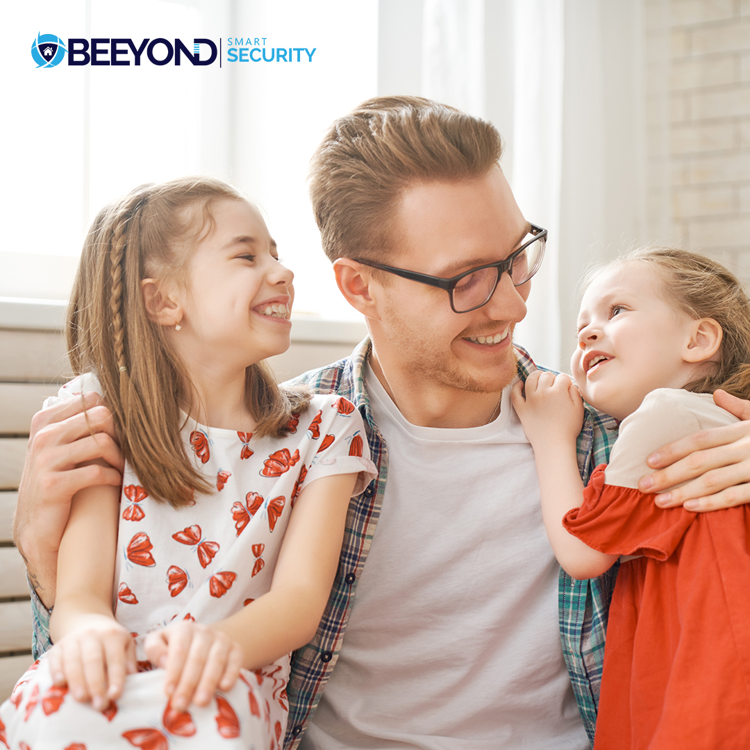BeeyondSecurity's tweet image. Teach your children how to call for help in an emergency, not to open the door to strangers, and not to give personal details if they are talking on the phone with someone whom they don't know. 🔒😃💕

#BeeyondSecurity #Smarthome #safetyfirst #strangerdanger #alert