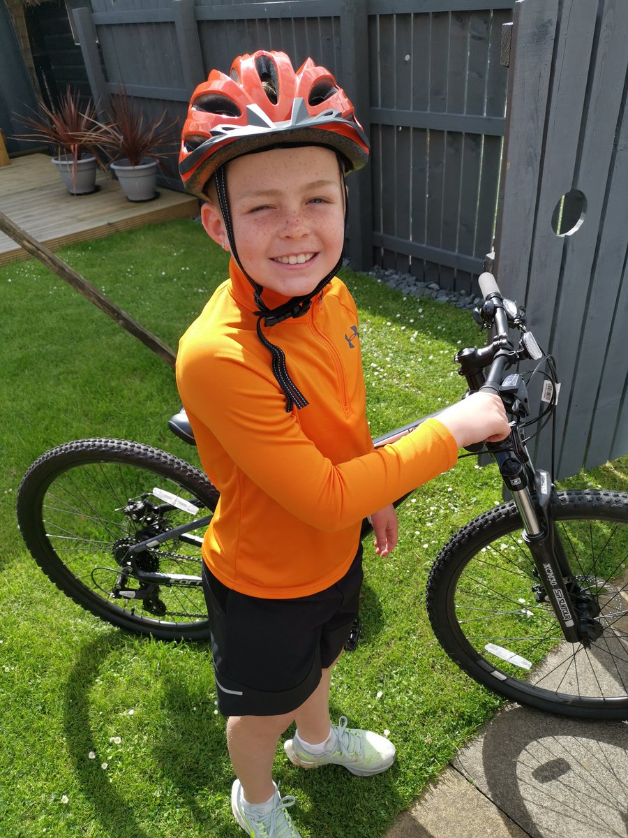 GaryHart930's tweet image. Falkirk to Ibrox