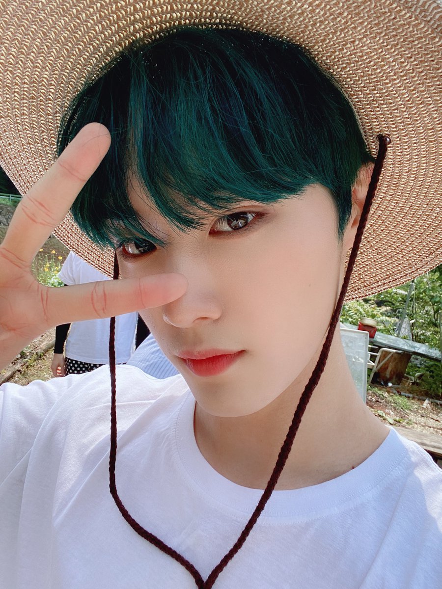 CIX_twt tweet picture