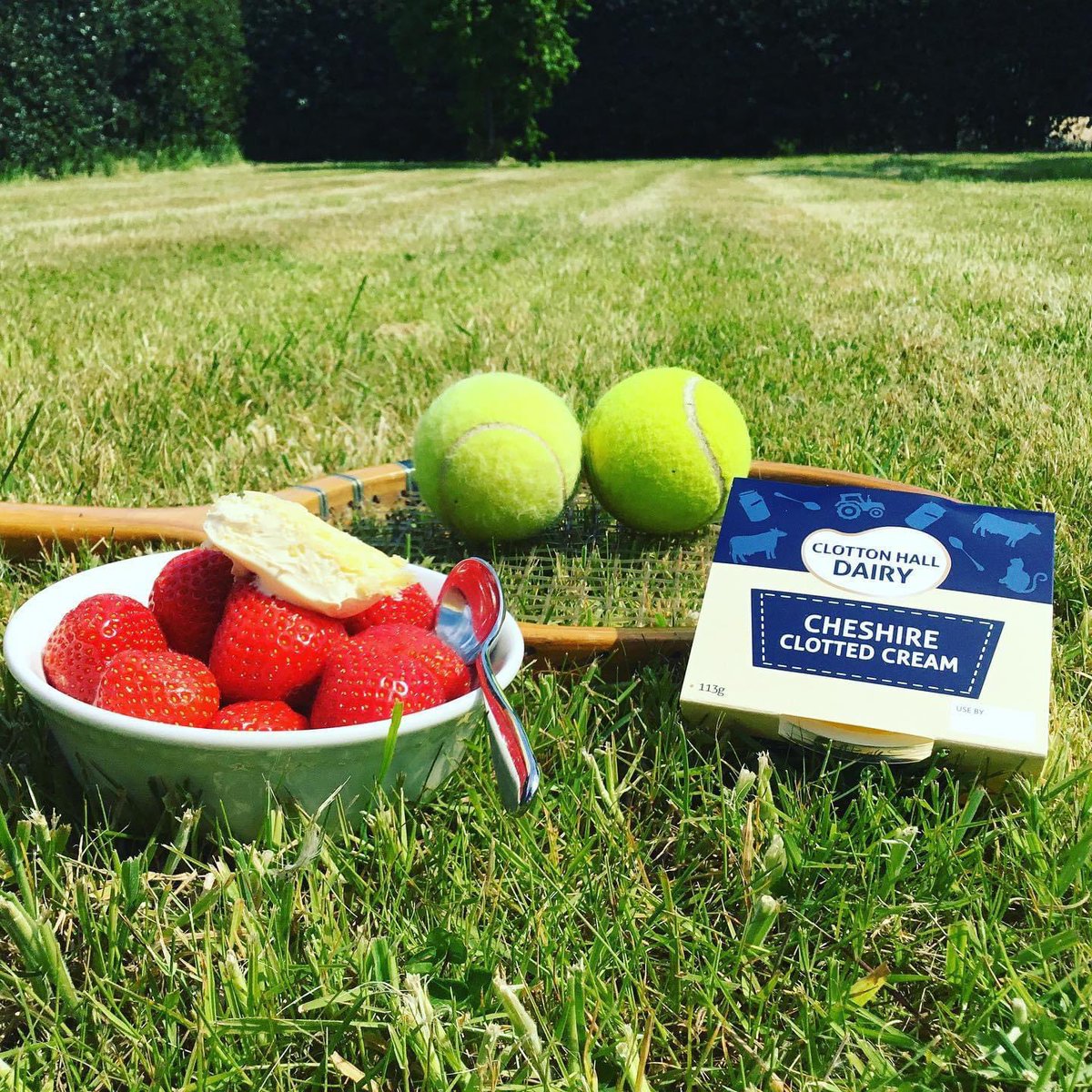 British Food Box tweet media