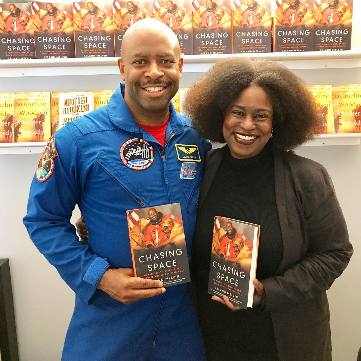 Astro_Flow's tweet photo. Three years ago @editortracy helped me share my journey from Lynchburg, VA to the Cosmos and back to then inspire the next generation of explorers. Thanks Tracy and @amistadbooks for telling our diverse stories #godspeed on the journey #chasingspacethebook🚀 #blackpublishingpower https://t.co/XdBY4kb5lO