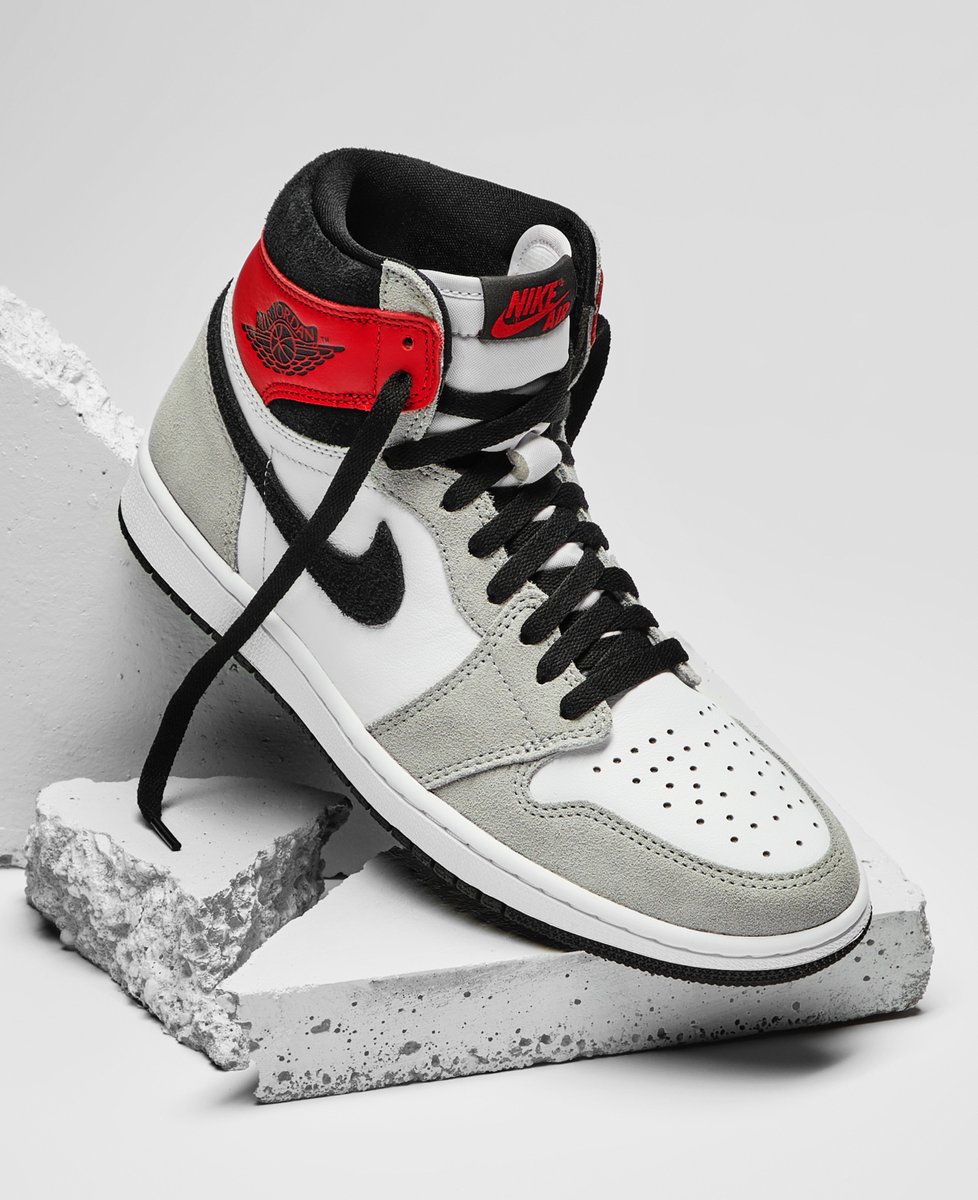 jordan 1 smoke grey finish line