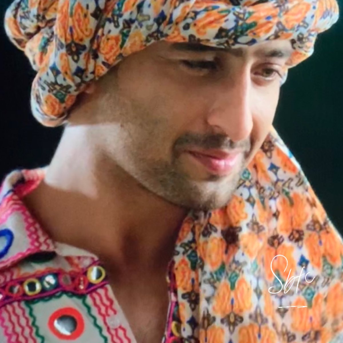 B - BoldFacing situations, people in life with honesty, Telling what one thinks without scaring about judgmental, without hurting others is being bold. Abir has been a bold, courageous person, though that might put him into trouble.. #ShaheerTheAbirReturns PC - owner