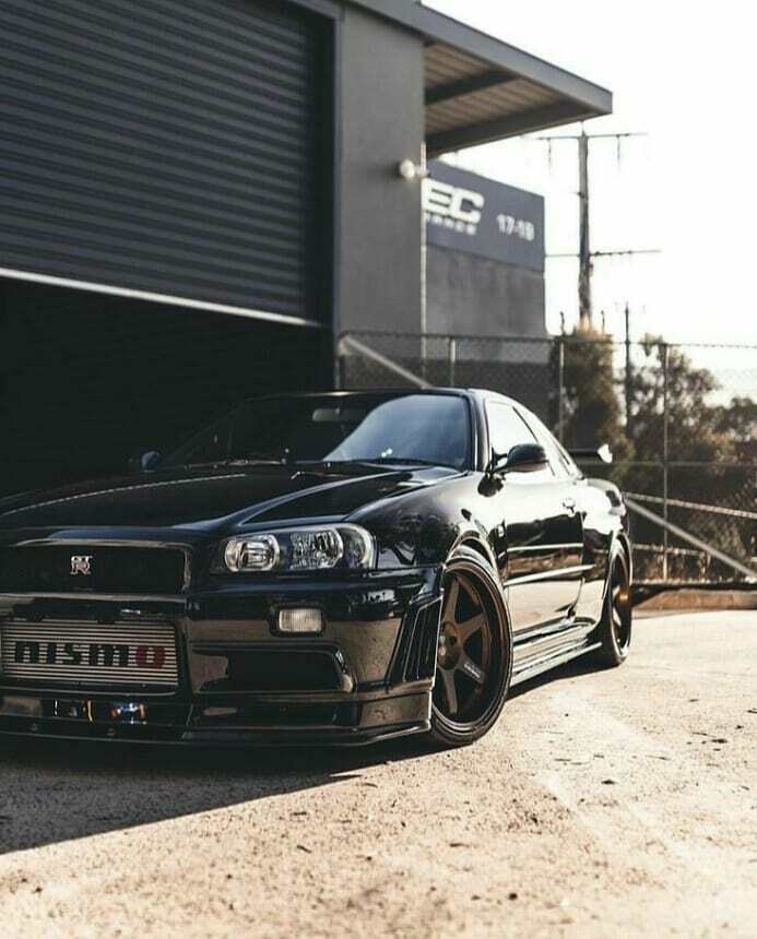 TeamRivalRed's tweet photo. Is the r34 a dream car of yours or is it not modern enough for you? One thing is for sure, prices keep rising on them. If you do want one, get it sooner rather than later.

#car #carsofinstagram #carlifestyle #cargram #carspotting #carshow #exoticcars #e… https://t.co/m8YuTNRPZb https://t.co/NQxUIirclh