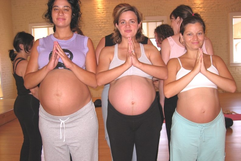 mayoga's tweet image. The journey to motherhood can be isolating enough. Take a free prenatal or mom yoga class with us in your own living room and connect with your peeps.