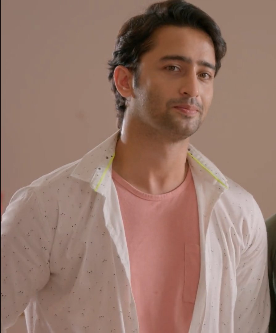 N-NobleSympathising and empathising can be easily told.. Abir does it and is living a life like that.. He runs an NGO with all his heart and soul. Kindness and patience is inherent in him loads.  #ShaheerTheAbirReturnsPC- owner