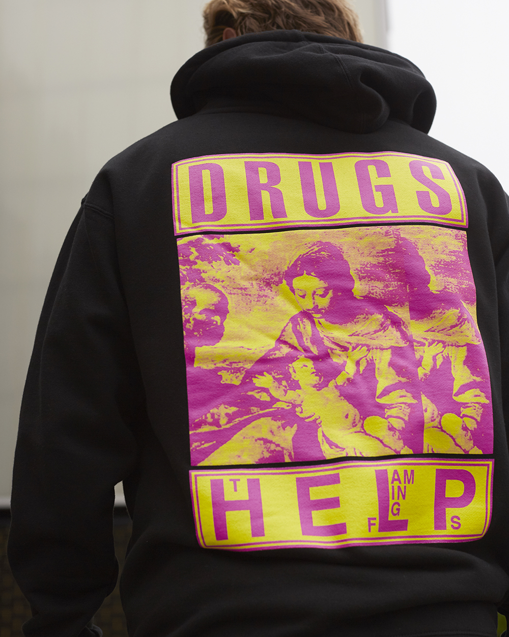 size on X PLEASURES team up with experimental band theflaminglips for this striking Help Hoodie. The collaborative effort sports the band s Drugs Help collage graphic across the back and is available ...