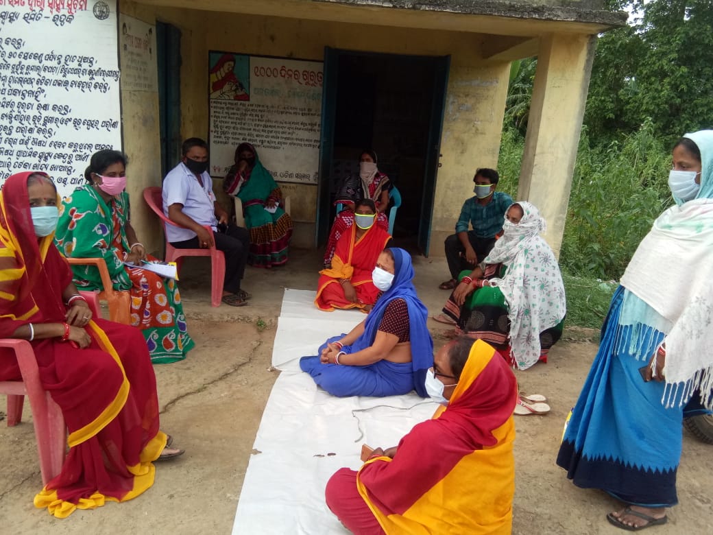 NHMBhandaripok1's tweet photo. COVID CARE COMMITTEE FORMATION AT different GKS under CHC Bhandaripokhari @DM_Bhadrak @NHMBhadrak  @gyana_r_das @ https://t.co/65mpqmGXoR