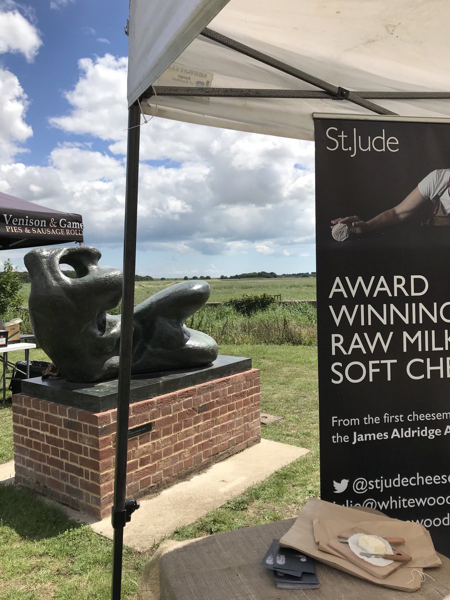 stjudecheese's tweet image. A fab morning ⁦@SnapeMaltings⁩ for a farmer’s market en plein air! The sun Gods were on our side &amp;amp; it was wonderful to see all our customers again 🤗